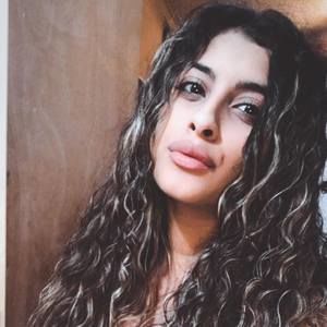 Meet your Posher, Zoë